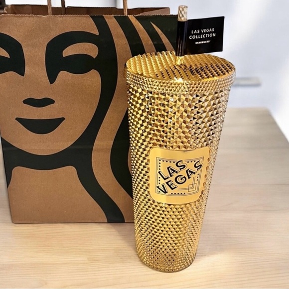 Las Vegas Golden Venti coffee cup You can only get this in Vegas baby! Lucky cup - Picture 12 of 16